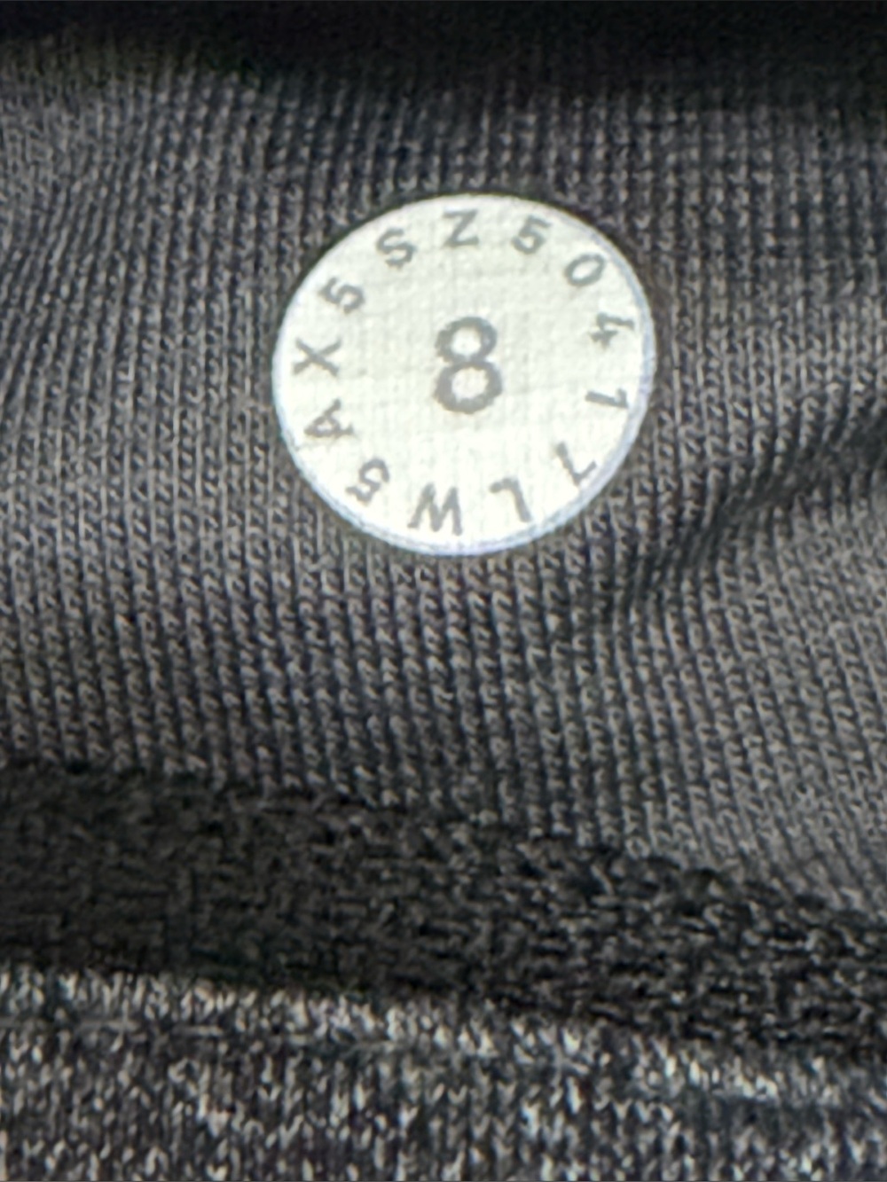 Lululemon Motionful 7/8 Tight 25"
Heathered Black Size 8 - Picture 6 of 6
